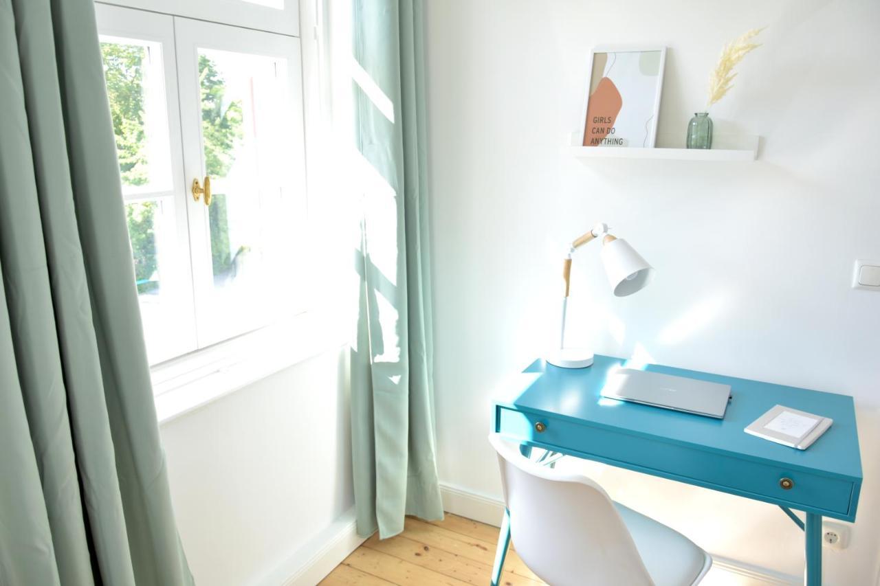 White Midsommar - Stilvolle Wohnung, 3 Schlafzimmer, Wohnzimmer, Kueche Landshut Buitenkant foto